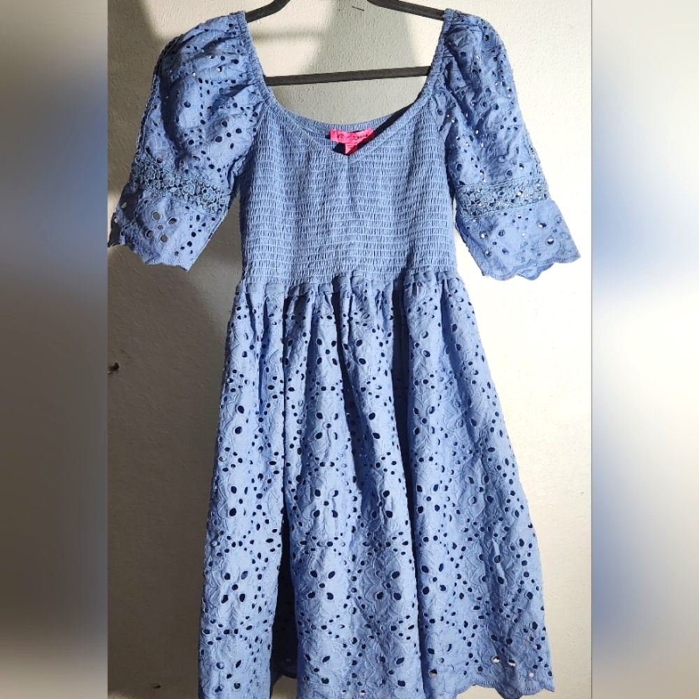 Perfect for SUNNY WEATHER 🤩 BETSEY JOHNSON Cinch Smock Dress - NWT
